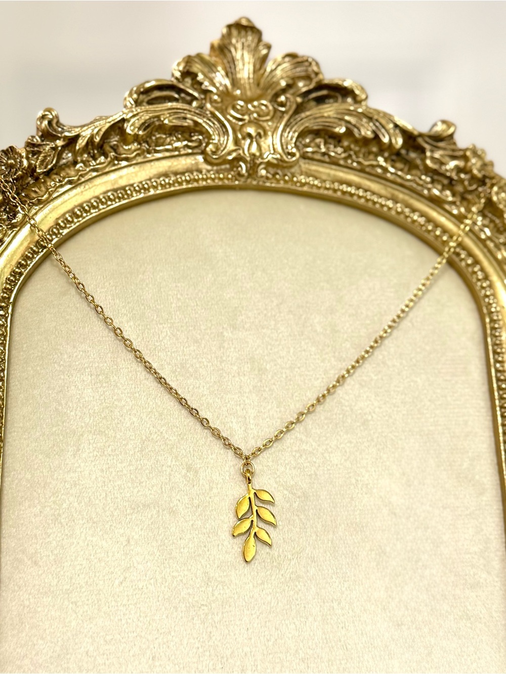 Gold Leaf Pendant Necklace - Women Jewelry